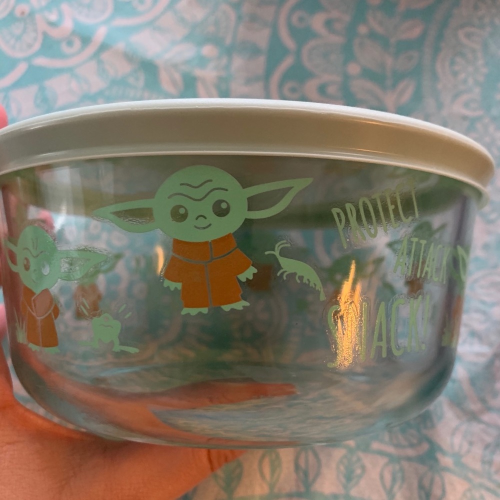 Star Wars “The Child” limited edition Pyrex bowl